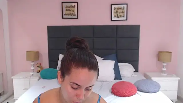 MadisonJenner online show from 01.18.25