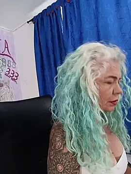 Snapshot of freyadevil333 chatting on 07.14.26 freyadevil333 online show from 07.14.26
