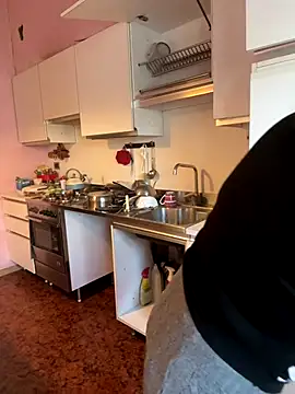 Sunbelxx online show from 11.05.25