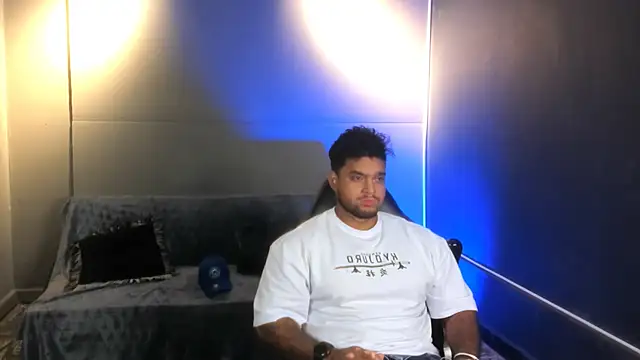 Big furry bear13 online show from 12.16.25