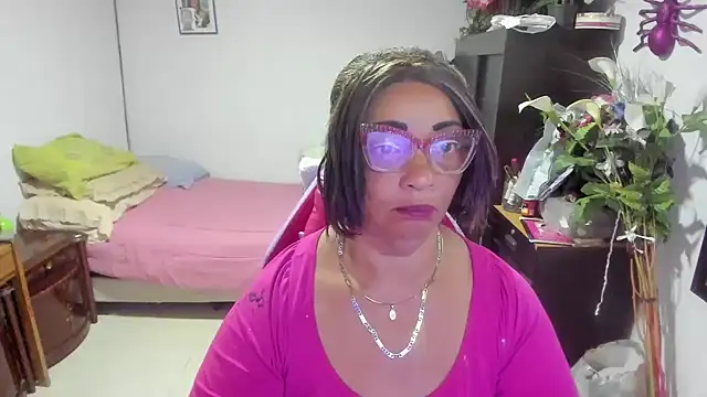 Mrs mommy  online show from 01.07.25