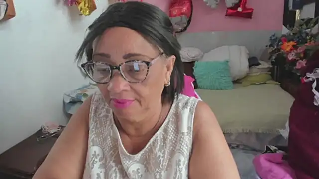 Mrs mommy  online show from 03.21.26