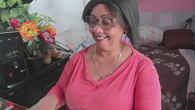 Mrs mommy  online show from 07.06.26
