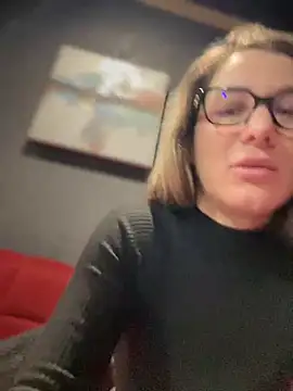 Snapshot of HotXMom chatting on 12.19.24 HotXMom online show from 12.19.24