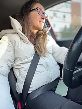 Snapshot of HotXMom chatting on 10.15.25 HotXMom online show from 10.15.25