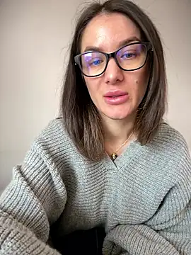 HotXMom online show from 01.12.26