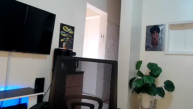 Snapshot of Horny_princes chatting on 02.01.25 Horny princes online show from 02.01.25