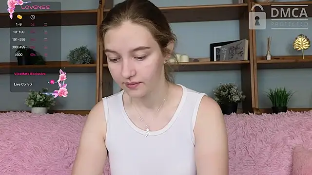 Snapshot of Ksuhesa chatting on 10.03.25 Ksuhesa online show from 10.03.25