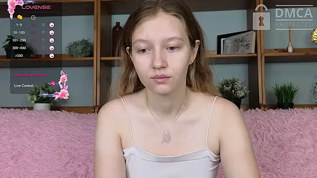 Snapshot of Ksuhesa chatting on 10.06.25 Ksuhesa online show from 10.06.25