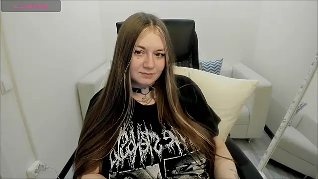 AlisaBacker online show from 12.11.24