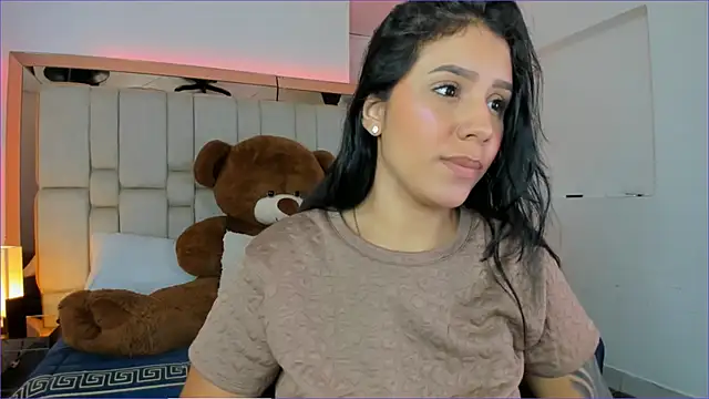 Snapshot of SheylaBakerr chatting on 02.18.25 SheylaBakerr online show from 02.18.25