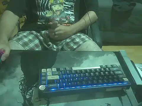 Snapshot of bnj181407 chatting on 12.21.25 bnj181407 online show from 12.21.25