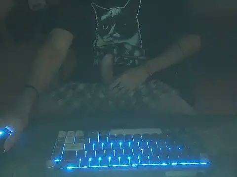 Snapshot of bnj181407 chatting on 04.10.26 bnj181407 online show from 04.10.26