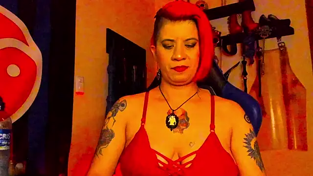 DominatrixBlue online show from 01.20.25