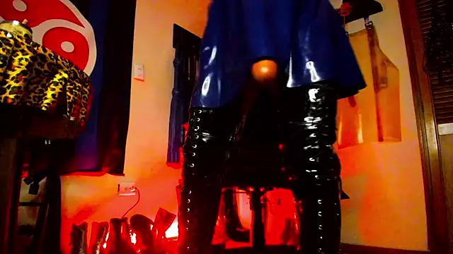 DominatrixBlue online show from 02.07.25