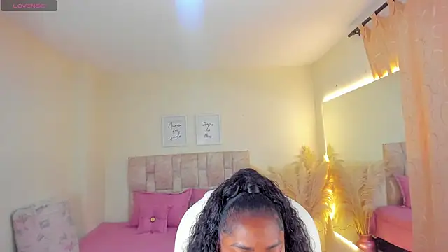 Snapshot of Ananya_Kay01 chatting on 04.24.26 Ananya Kay01 online show from 04.24.26