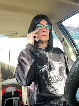 Snapshot of Sissy_Ambre chatting on 03.08.25 Sissy Ambre online show from 03.08.25