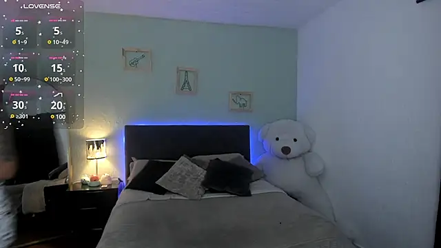 Snapshot of kristen_kassi chatting on 01.25.25 kristen kassi online show from 01.25.25