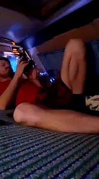 Snapshot of hothippie420 chatting on 12.11.24 hothippie420 online show from 12.11.24