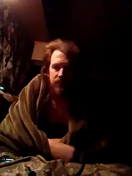 Snapshot of hothippie420 chatting on 03.10.25 hothippie420 online show from 03.10.25