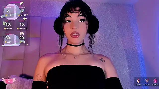 Summer walkerr online show from 01.02.25