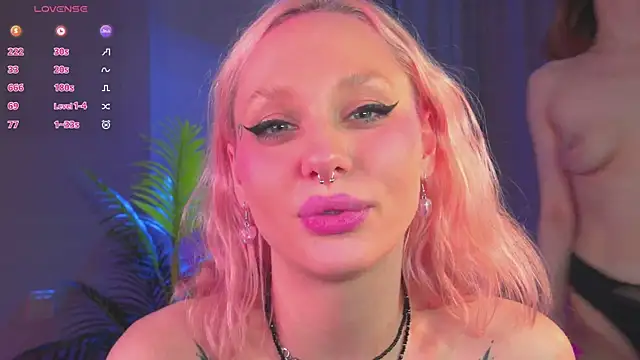 Snapshot of Kinky_Girls chatting on 02.22.25 Kinky Girls online show from 02.22.25