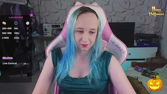 TheTrixy online show from 10.29.25