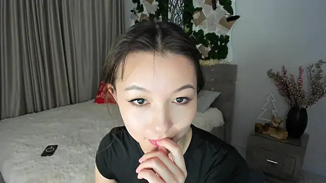 AgnieszkaBanana online show from 12.15.24