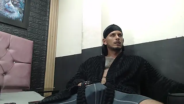 Chris Dick23 online show from 10.12.25