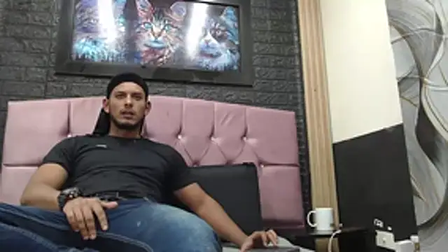 Chris Dick23 online show from 11.11.25