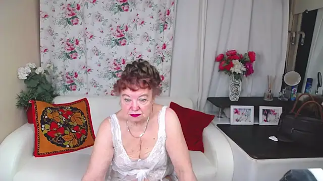 YourHotGranny online show from 03.03.26