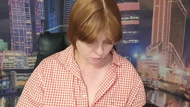 Snapshot of Gray_swann chatting on 07.24.26 Gray swann online show from 07.24.26