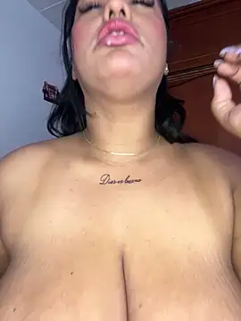 KorinaKovaa online show from 03.10.25