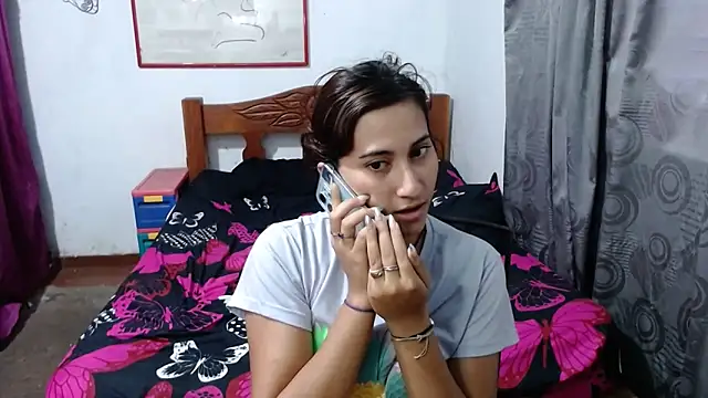 LadyMilk003 online show from 12.28.24