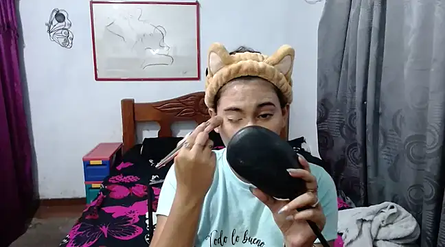 LadyMilk003 online show from 01.06.25