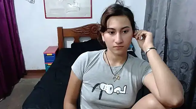 LadyMilk003 online show from 01.08.25