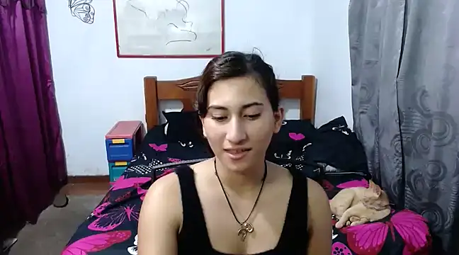 LadyMilk003 online show from 01.10.25