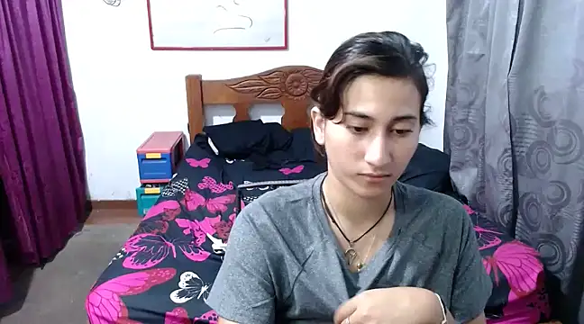 LadyMilk003 online show from 01.13.25