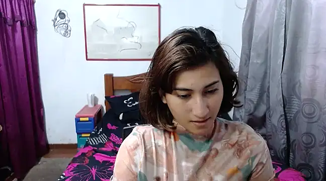 LadyMilk003 online show from 01.15.25