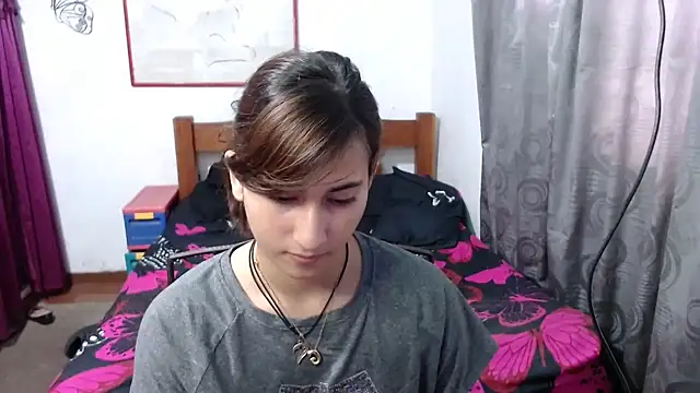 LadyMilk003 online show from 01.25.25