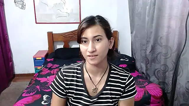 LadyMilk003 online show from 01.27.25