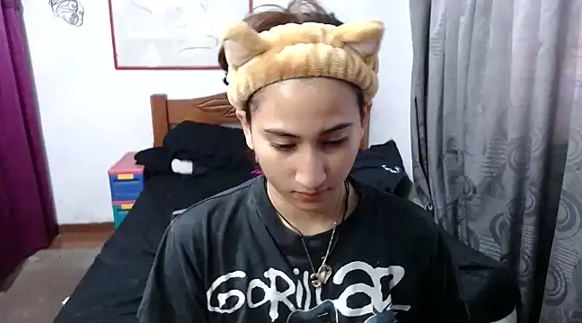 LadyMilk003 online show from 01.31.25