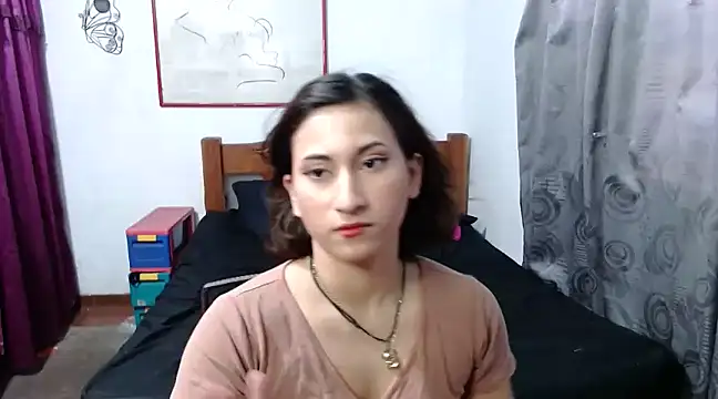 LadyMilk003 online show from 02.10.25