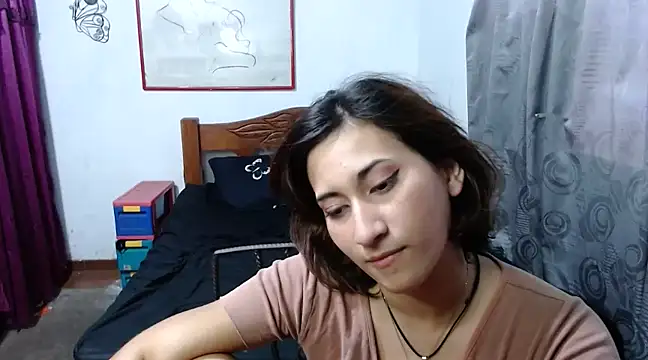 LadyMilk003 online show from 02.10.25