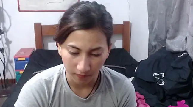 LadyMilk003 online show from 03.10.25