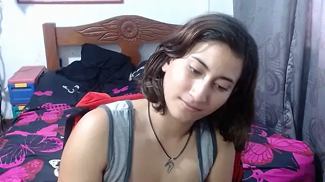 LadyMilk003 online show from 03.18.25