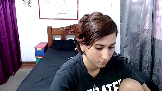 LadyMilk003 online show from 09.08.25