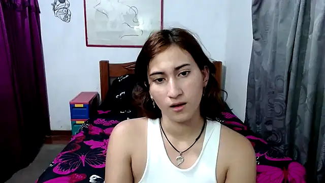 LadyMilk003 online show from 09.15.25