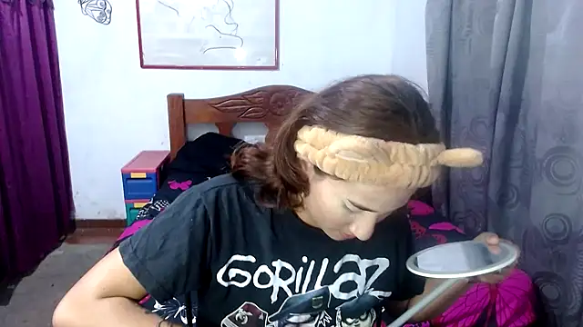 LadyMilk003 online show from 10.08.25