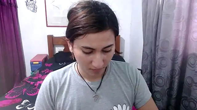 LadyMilk003 online show from 10.29.25